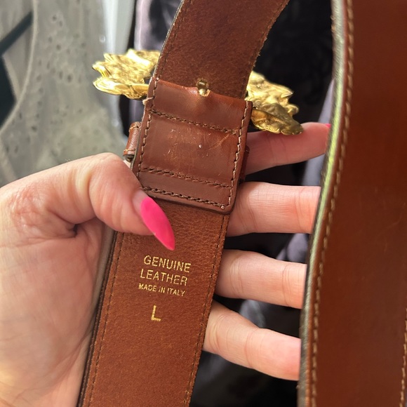 Express leather belt with pearl embellishment - Picture 3 of 3